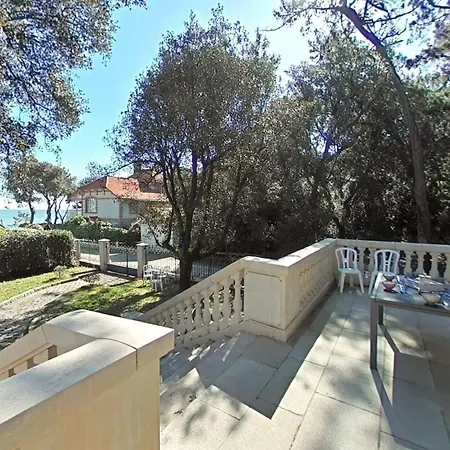 No000-05p De Standing Pour 14 Personnes Au Coeur Du Bois De La Chaise A Noirmoutier En L'ile Villa *